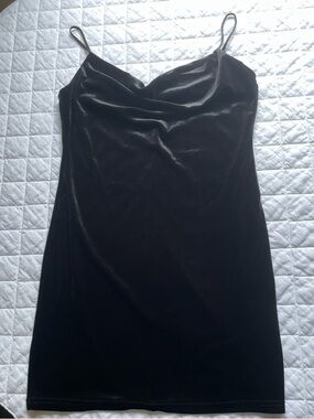 Le Château Black Velvet Cowl Neck Mini Dress Small Y2K Slip Dress